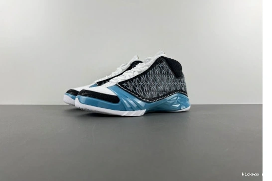 Jordan  UNC 318376-041  318376-041 23 0513
